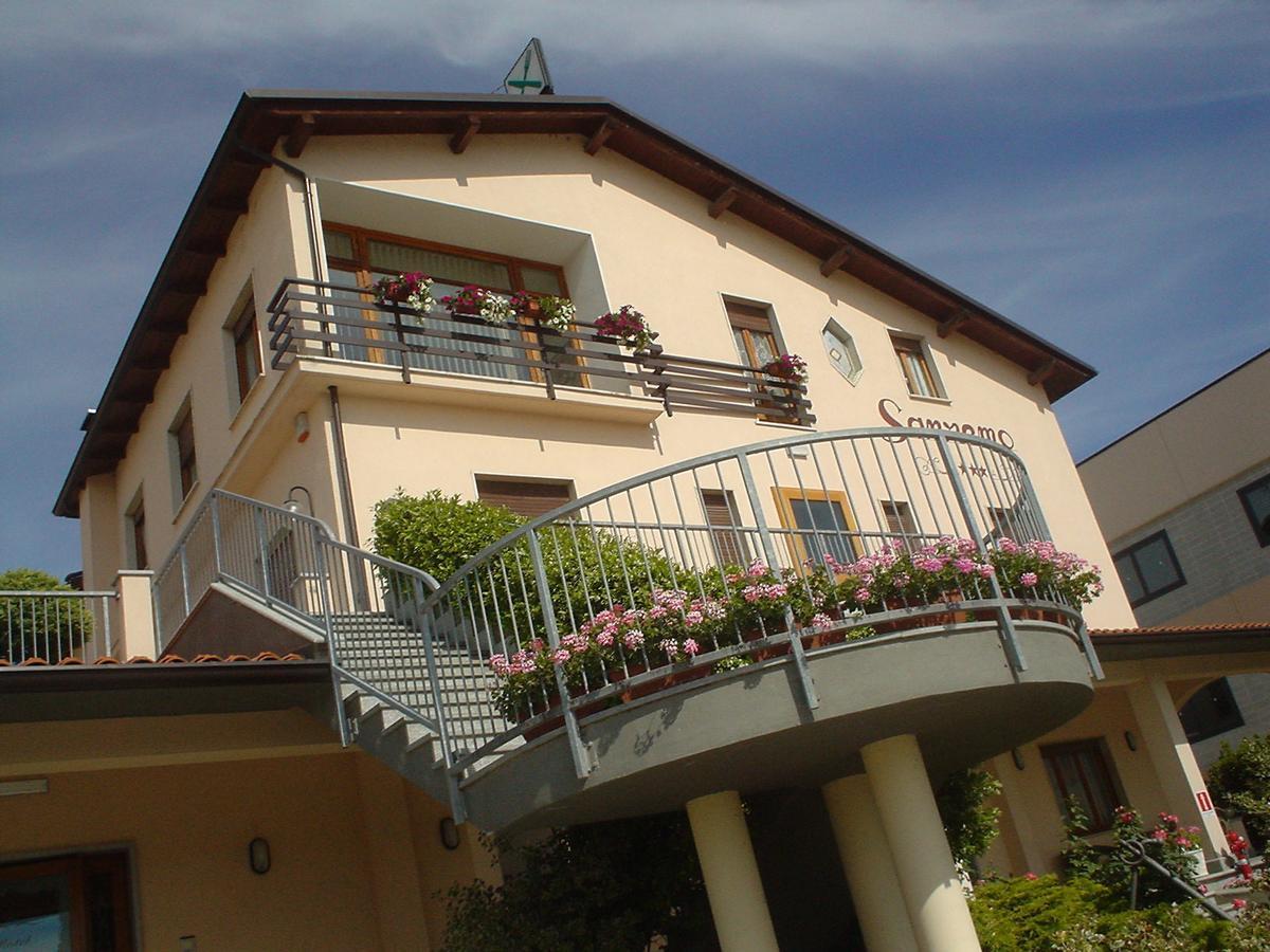 Hotel Sanremo Ceva Exteriér fotografie